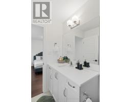 101 BASIL CRESCENT - 37