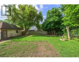 178 WELLINGTON STREET - 24