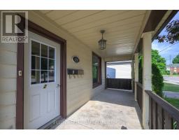 178 WELLINGTON STREET - 27