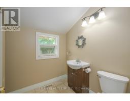 178 WELLINGTON STREET - 7