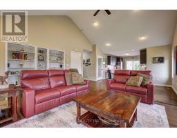 2 NOBLE LANE - 11