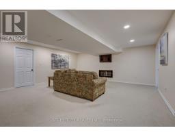 2 NOBLE LANE - 30