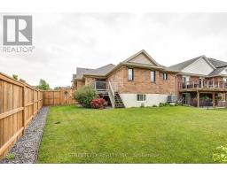 2 NOBLE LANE - 43