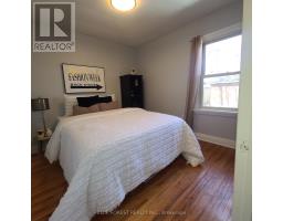 18 CONNAUGHT AVENUE - 10