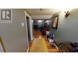18 CONNAUGHT AVENUE - 14