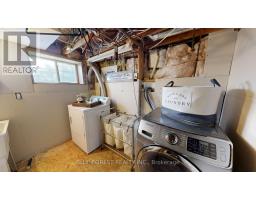 18 CONNAUGHT AVENUE - 18