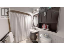 18 CONNAUGHT AVENUE - 21