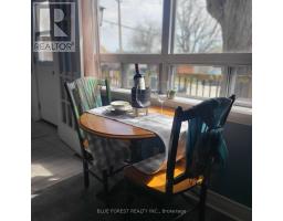 18 CONNAUGHT AVENUE - 4