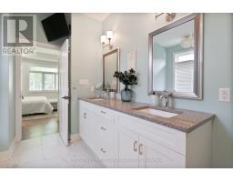 302 SONGBIRD LANE - 19