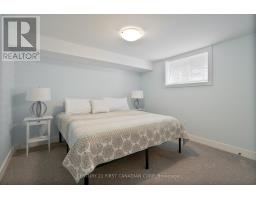 302 SONGBIRD LANE - 27