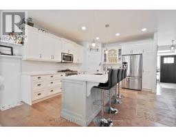 302 SONGBIRD LANE - 8