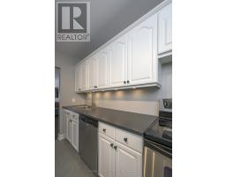 48 - 92 HOMESTEAD CRESCENT - 9