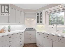 661 CRANBROOK ROAD - 16