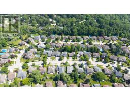 538 AMBLESIDE DRIVE - 33