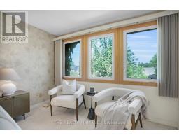 78 COLONIAL CRESCENT - 23