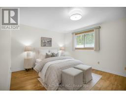 78 COLONIAL CRESCENT - 26