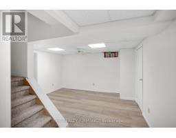 78 COLONIAL CRESCENT - 33