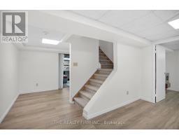 78 COLONIAL CRESCENT - 34
