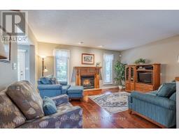 60 FOREST GROVE CRESCENT - 19