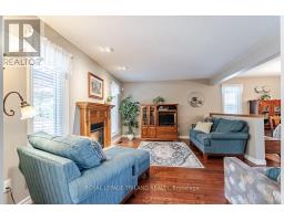 60 FOREST GROVE CRESCENT - 21