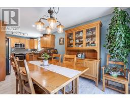 60 FOREST GROVE CRESCENT - 27