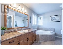60 FOREST GROVE CRESCENT - 35