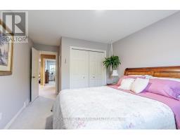 60 FOREST GROVE CRESCENT - 39