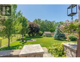 60 FOREST GROVE CRESCENT - 9