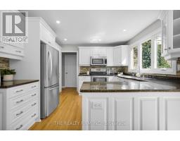 34 MOHAWK ROAD - 11
