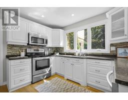 34 MOHAWK ROAD - 13