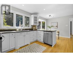 34 MOHAWK ROAD - 14