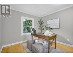 34 MOHAWK ROAD - 16