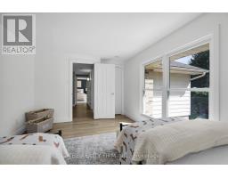 34 MOHAWK ROAD - 32