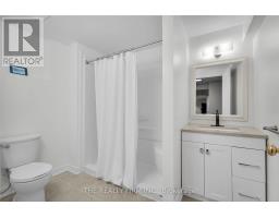 34 MOHAWK ROAD - 40