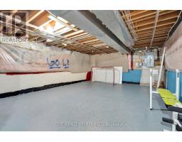 34 MOHAWK ROAD - 41