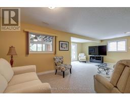 29 HICKORY LANE - 35