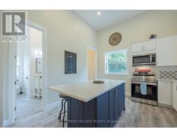 17 COVE ROAD - 14