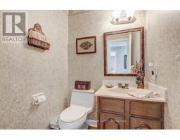 63 - 50 FIDDLERS GREEN ROAD - 11