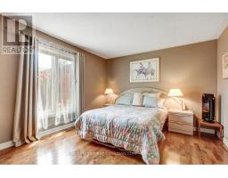 63 - 50 FIDDLERS GREEN ROAD - 14