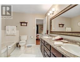 63 - 50 FIDDLERS GREEN ROAD - 15