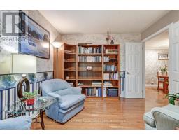 63 - 50 FIDDLERS GREEN ROAD - 21