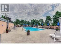 63 - 50 FIDDLERS GREEN ROAD - 29