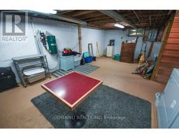 223 ONTARIO STREET S - 21