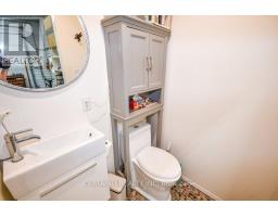 223 ONTARIO STREET S - 36