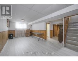 148 MENDIP CRESCENT - 19