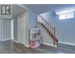 393 CHIPPENDALE CRESCENT - 24