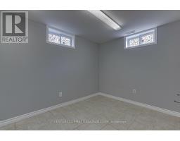 393 CHIPPENDALE CRESCENT - 28