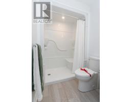 134 MANOR ROAD - 28