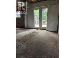 348 CARADOC STREET S - 5