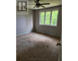 348 CARADOC STREET S - 8